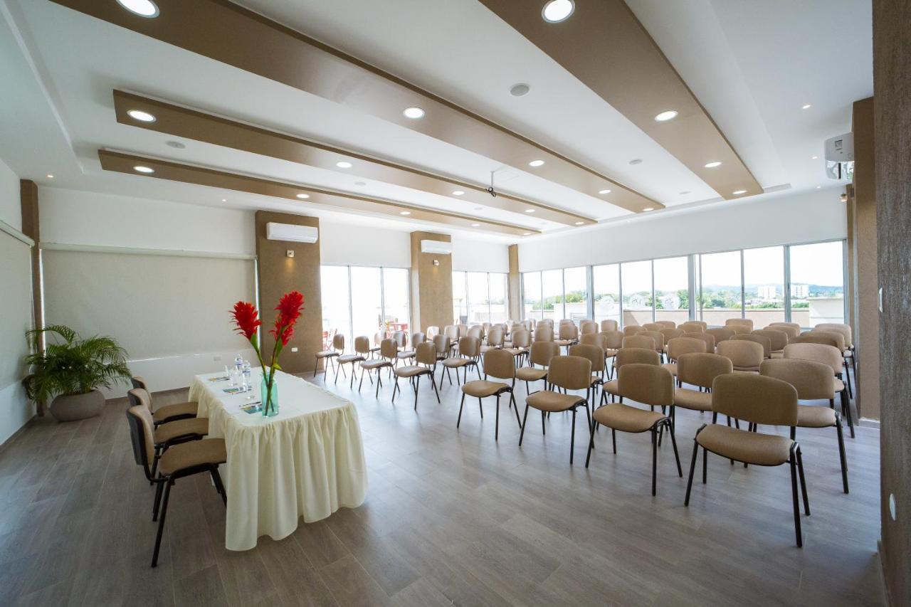 Hotel Ribera Sinu Montería Esterno foto